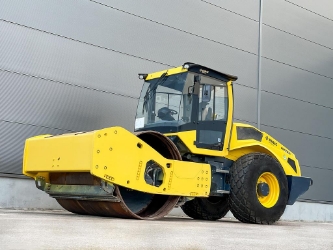 Bomag BW 216 D-5