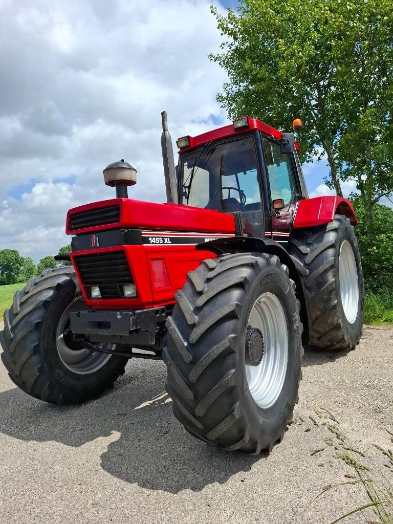 International 1455 XL