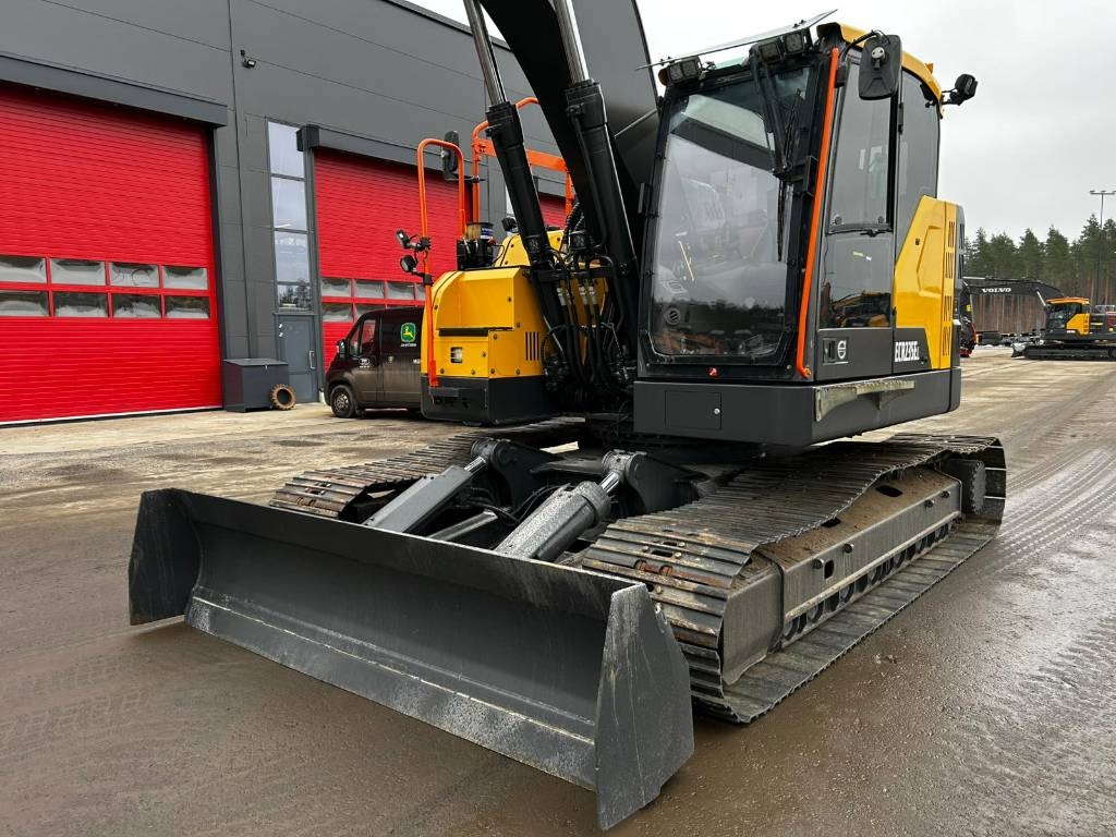 Volvo ECR 235 E / MYYTY , SOLD kuva 3