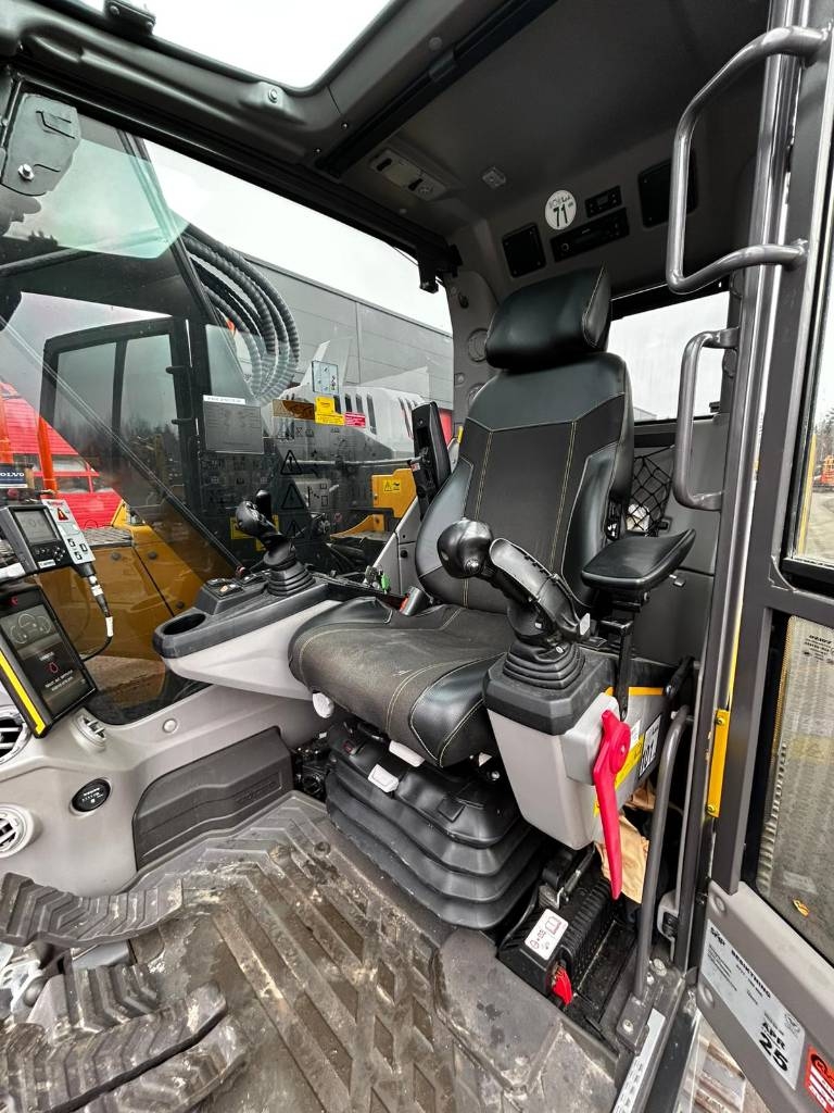 Volvo ECR 235 E / MYYTY , SOLD kuva 25