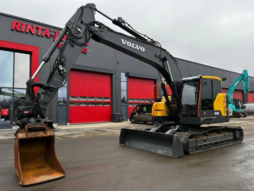 Volvo ECR 235 E / MYYTY , SOLD kuva 2