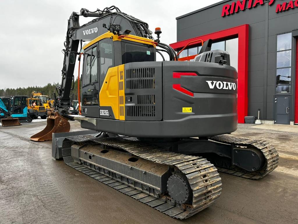 Volvo ECR 235 E / MYYTY , SOLD kuva 9
