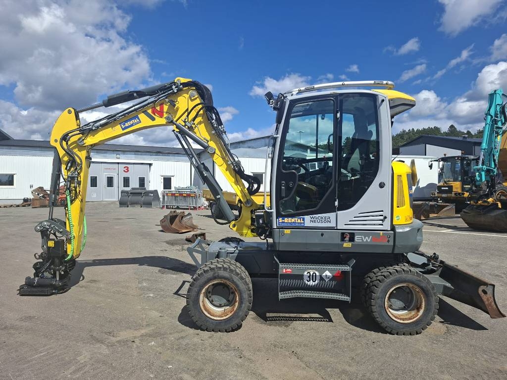 Wacker Neuson EW65 - RT & 3 skopor 1800 Timmar!