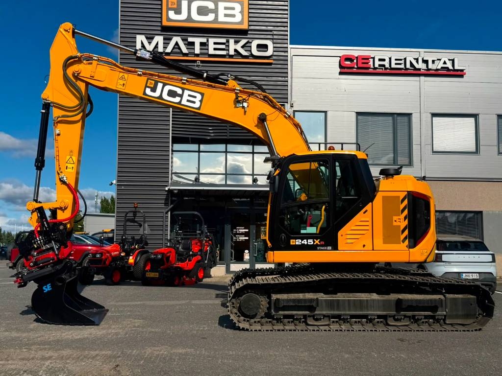 Pelle sur chenilles JCB 245 XR / Rototilt RC8 / Eber / Rasvari — occasion 2026, 10 h