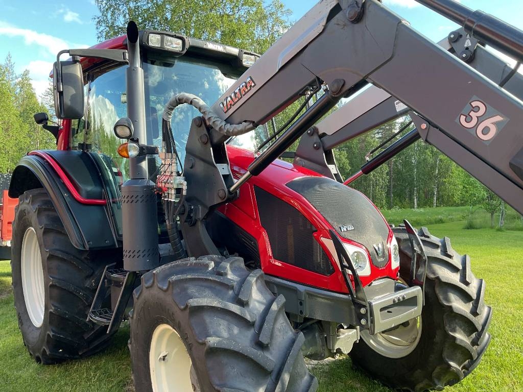 Tracteur agricole Valtra N103 HiTech 5 — occasion 2016, 1 730 h