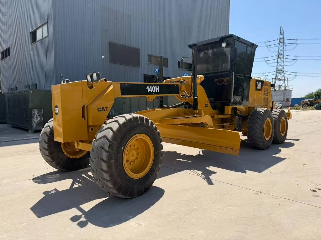 CAT 140 H