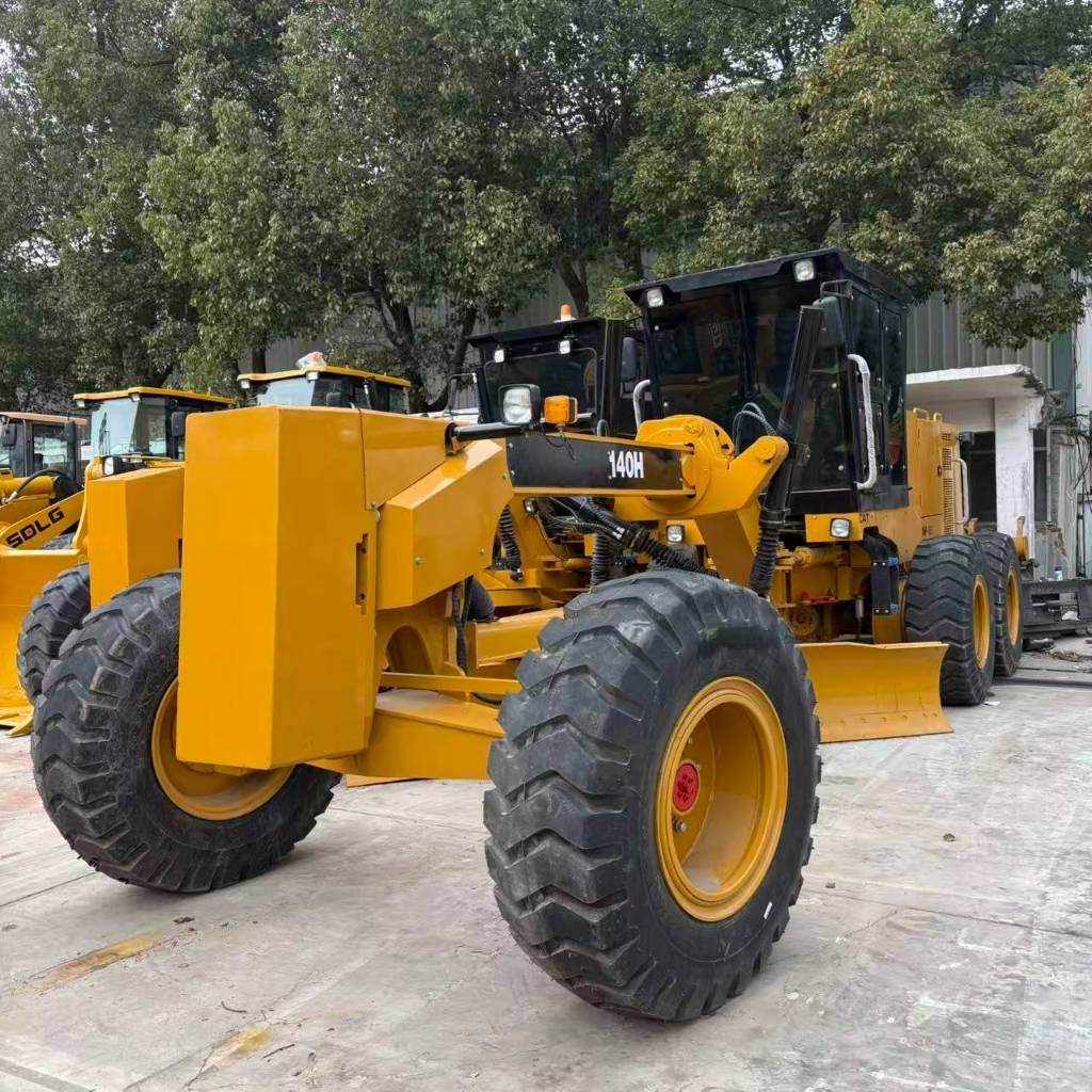 Niveleuse Caterpillar 140 H — occasion 2023, 1 000 h