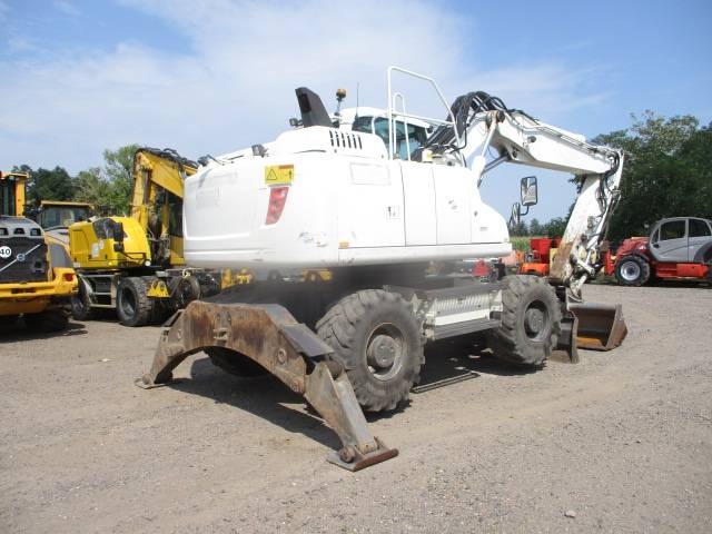 Pelle sur pneus Volvo EW 160 D — occasion 2013