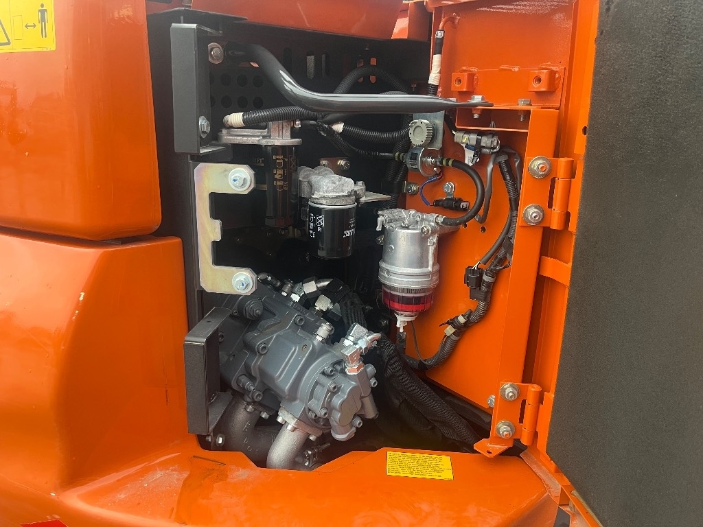Hitachi ZX 85 / Myyty, Sold kuva 11