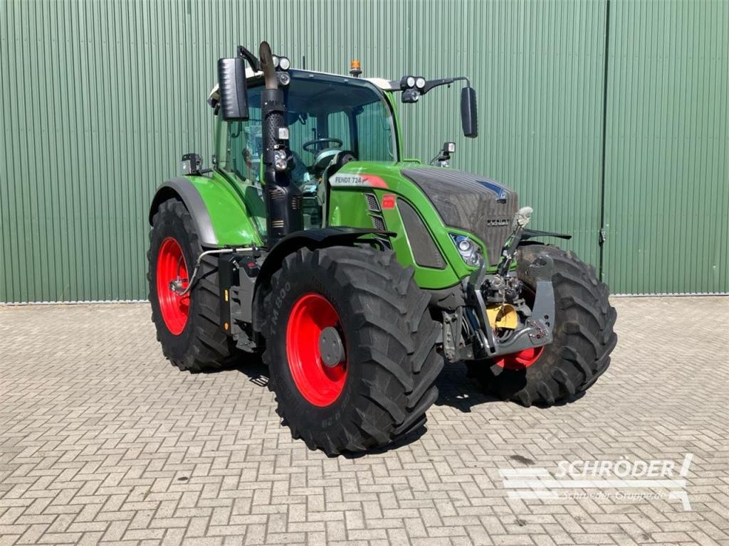 Tracteur agricole Fendt 724 VARIO S4 PROFI PLUS — occasion 2019, 3 707 h