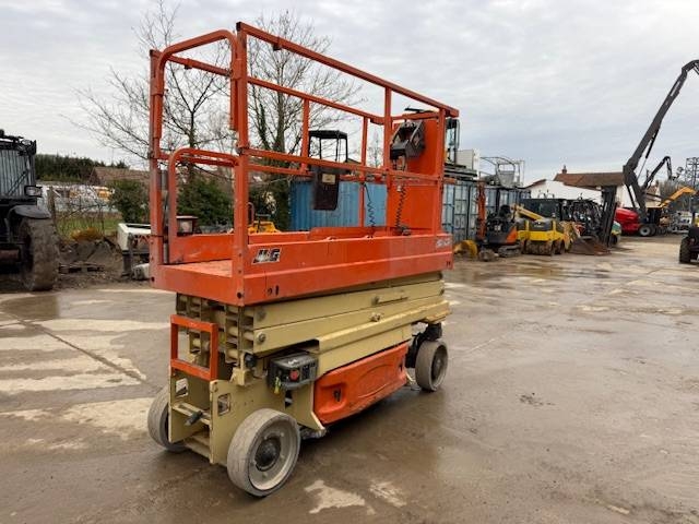 JLG 2032