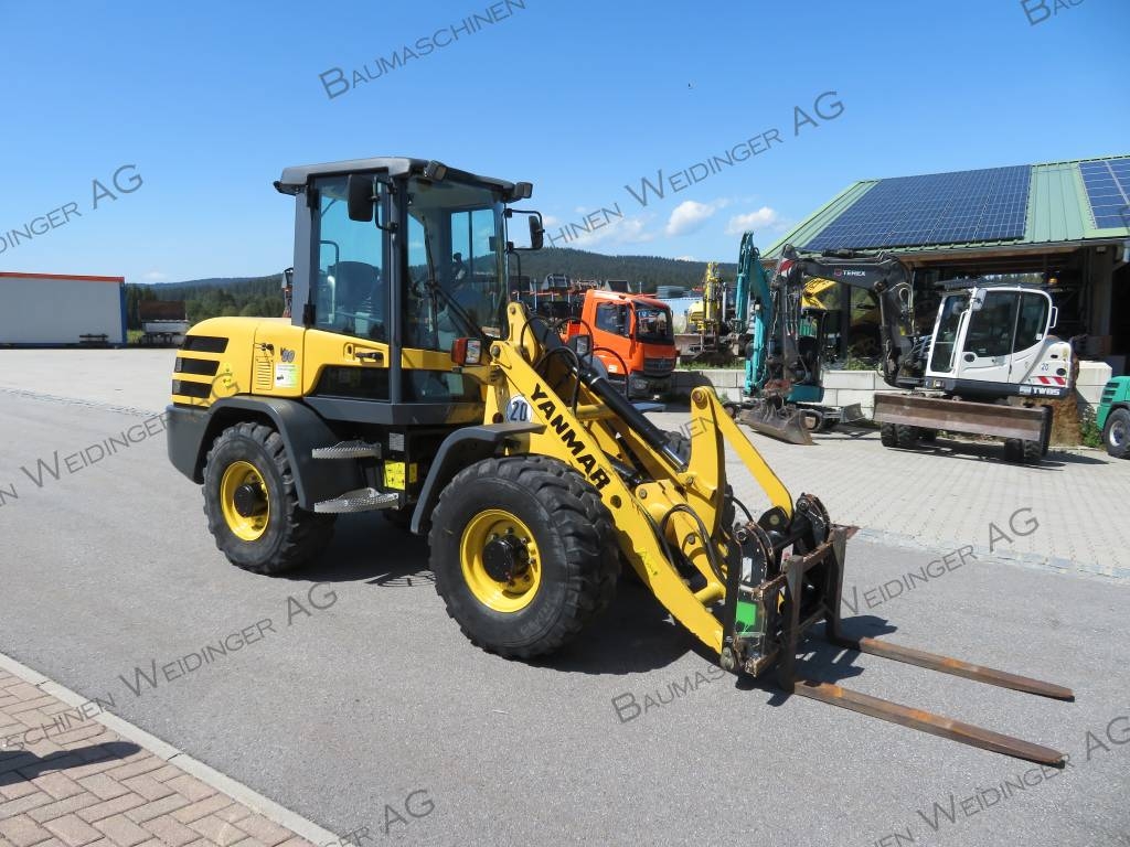 Chargeuse sur pneus Yanmar V 80 — occasion 2018, 1 140 h