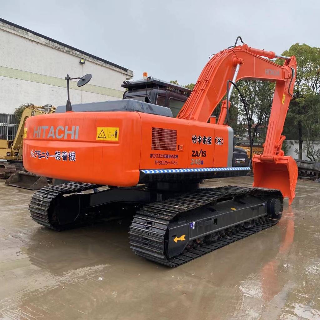 Hitachi ZX 240