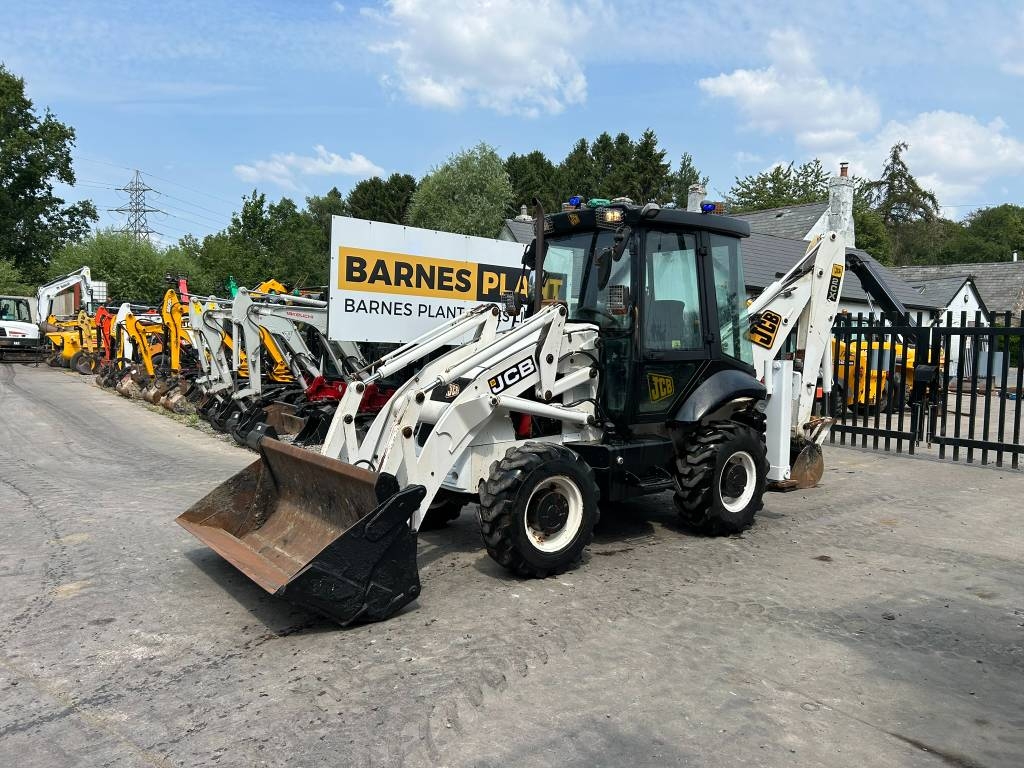 JCB 2 CX Streetmaster