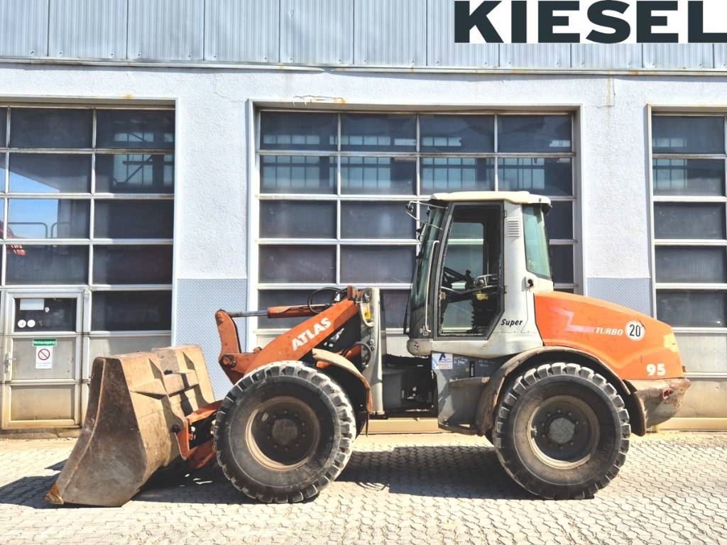 Chargeuse compacte Atlas 95 Super — occasion 2008, 3 735 h