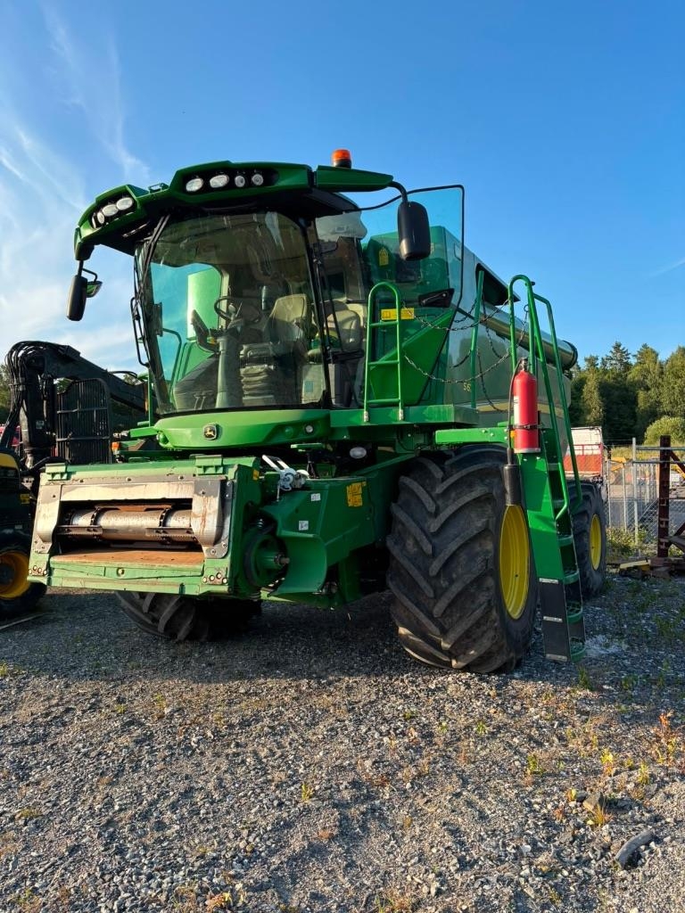 John Deere S 670 i