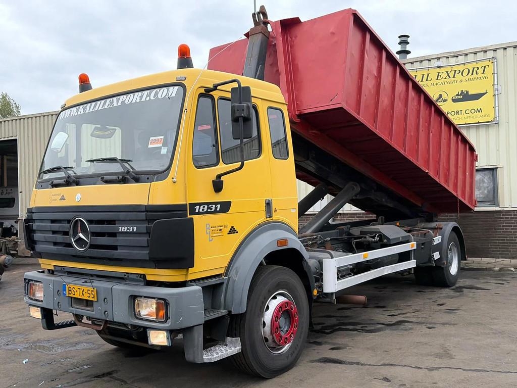 Mercedes-Benz SK 1931 Kipper - Big Axles - V6 - Manual Gearbox -