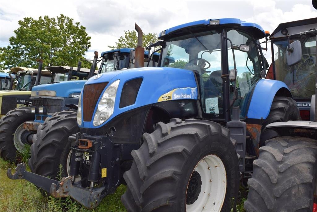 Tracteur agricole New Holland T 7040 — occasion 2009, 9 579 h