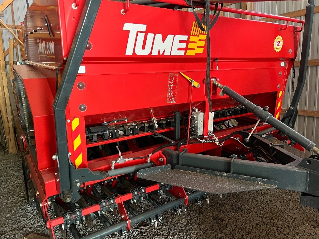 Tume Titan3000