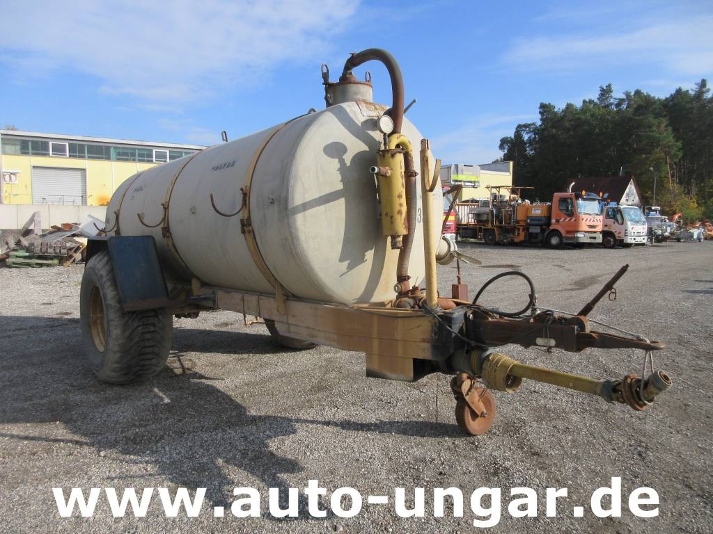 Tonne à lisier GOLFRA Wasserfass - Güllefass 5.000l — occasion