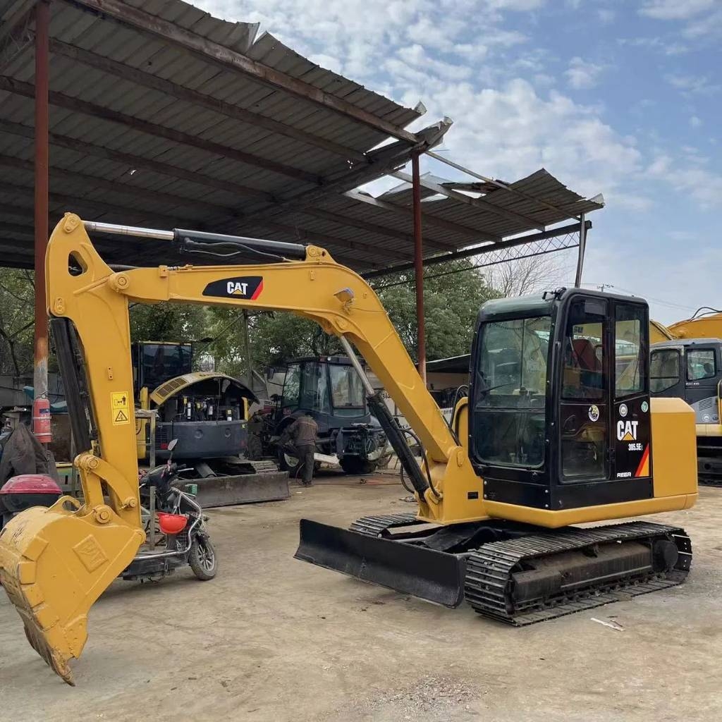 Mini-pelle Caterpillar 305.5 E2 — occasion 2023, 620 h