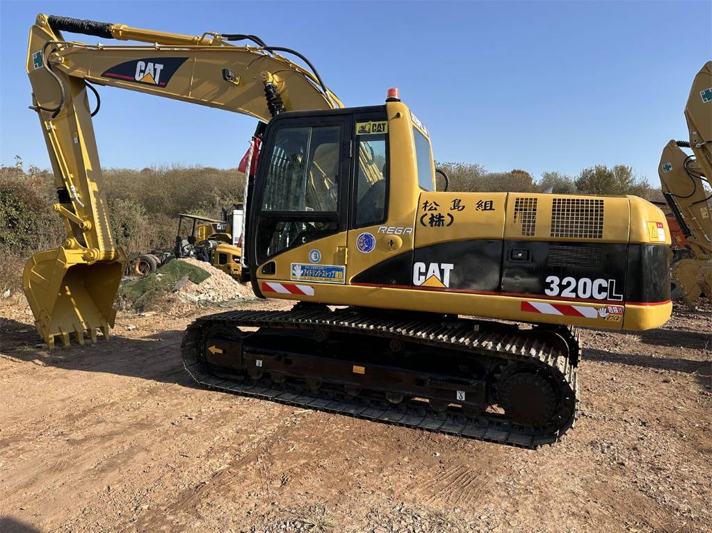 CAT 320CL