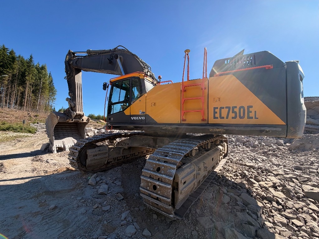 Volvo EC750EL