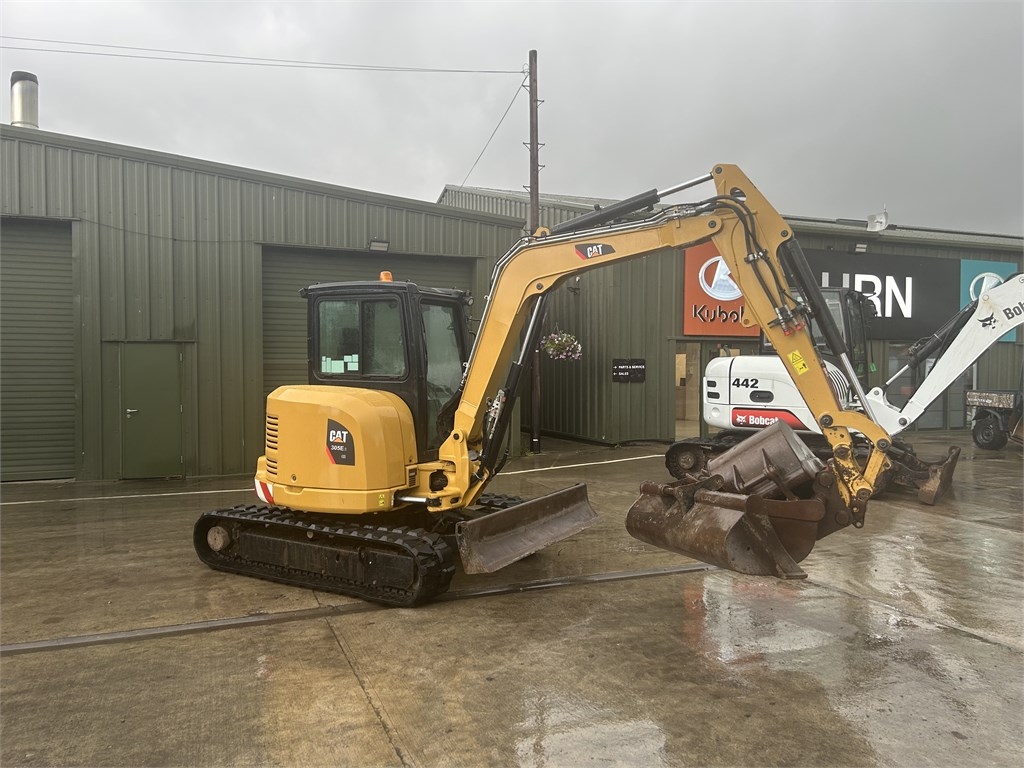 CAT 305 E CR