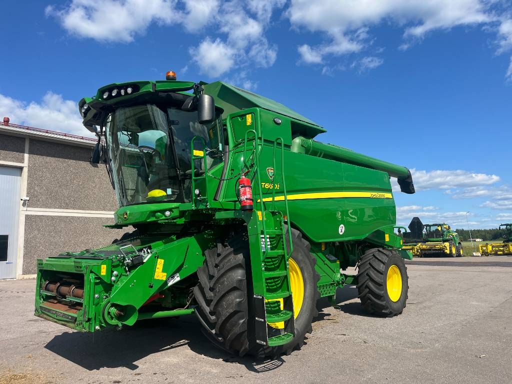 John Deere T 660 i