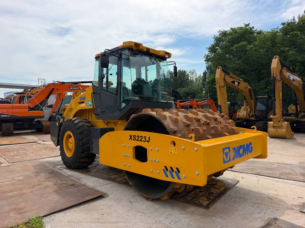 Rouleau monocylindre XCMG XS223J — occasion 2025, 25 h
