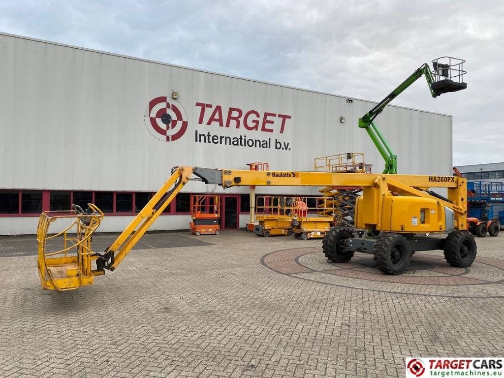 Haulotte HA260PX Articulated 4x4x4 Diesel Boom Lift 2560cm