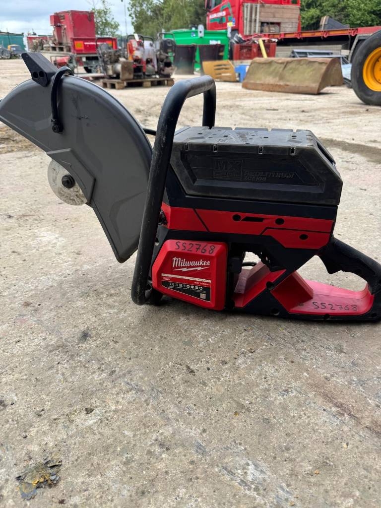 MILWAUKEE MXF COS 350