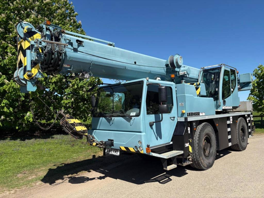 Liebherr LTM 1040-2.1