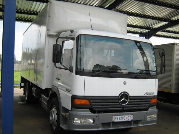 Mercedes-Benz 1317 Atego