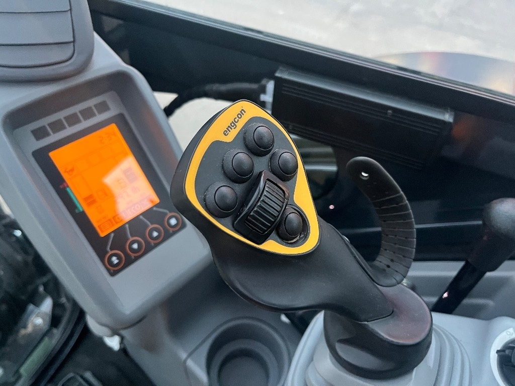 Airman AX 38 U / Engcon, 2 cubos, Rasvari kuva 13