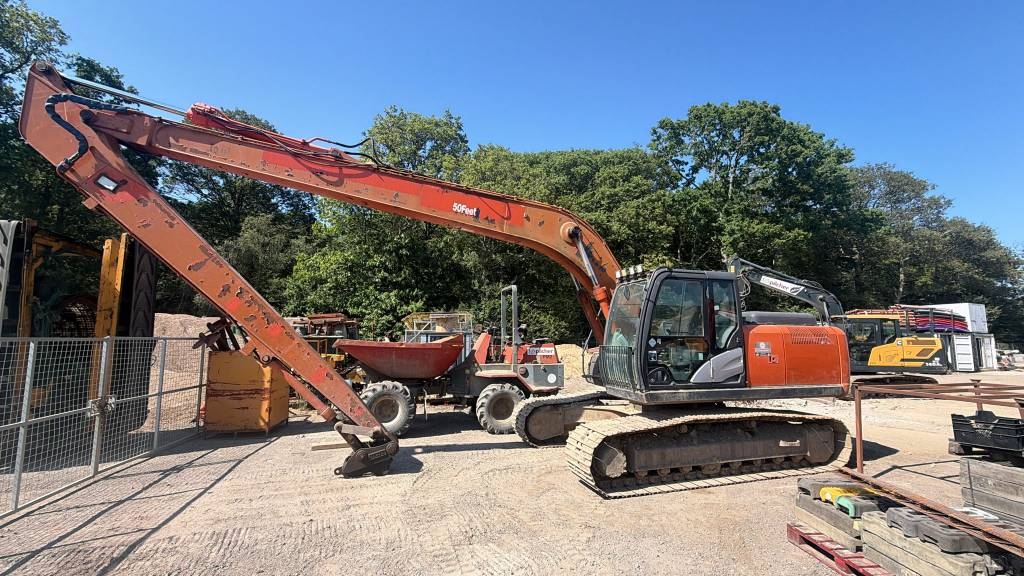 Hitachi Zaxis 210 LC