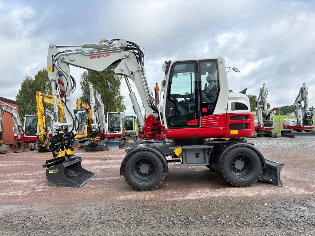 Takeuchi TB395W