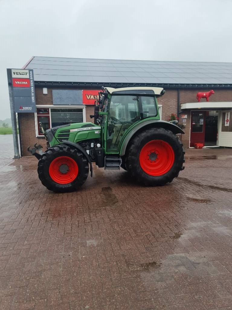 Fendt 211 Vario TMS