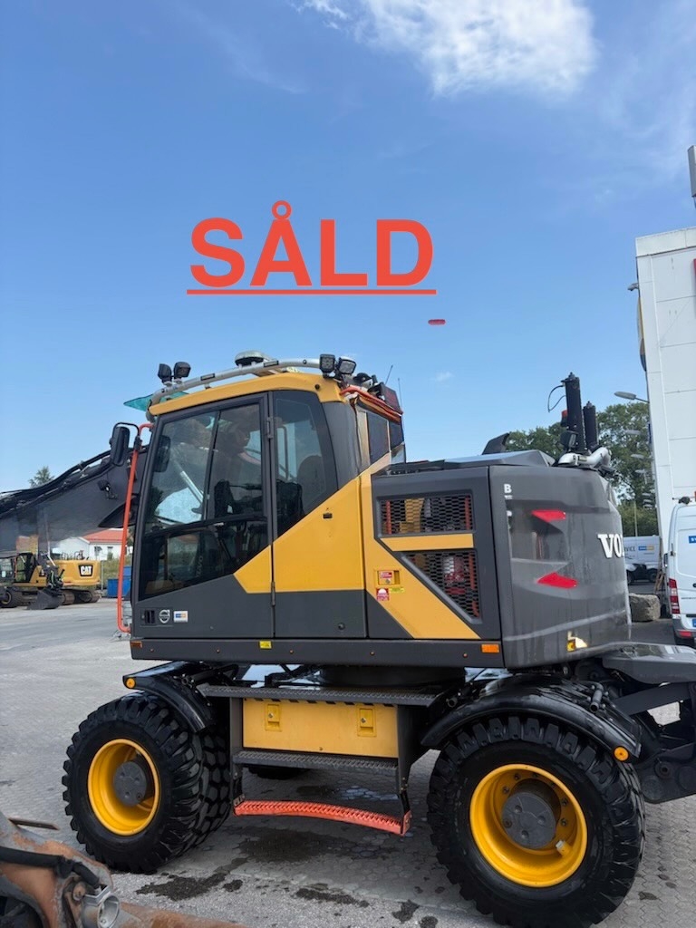 Pelle sur pneus Volvo EWR 150 E — occasion 2017, 10 300 h
