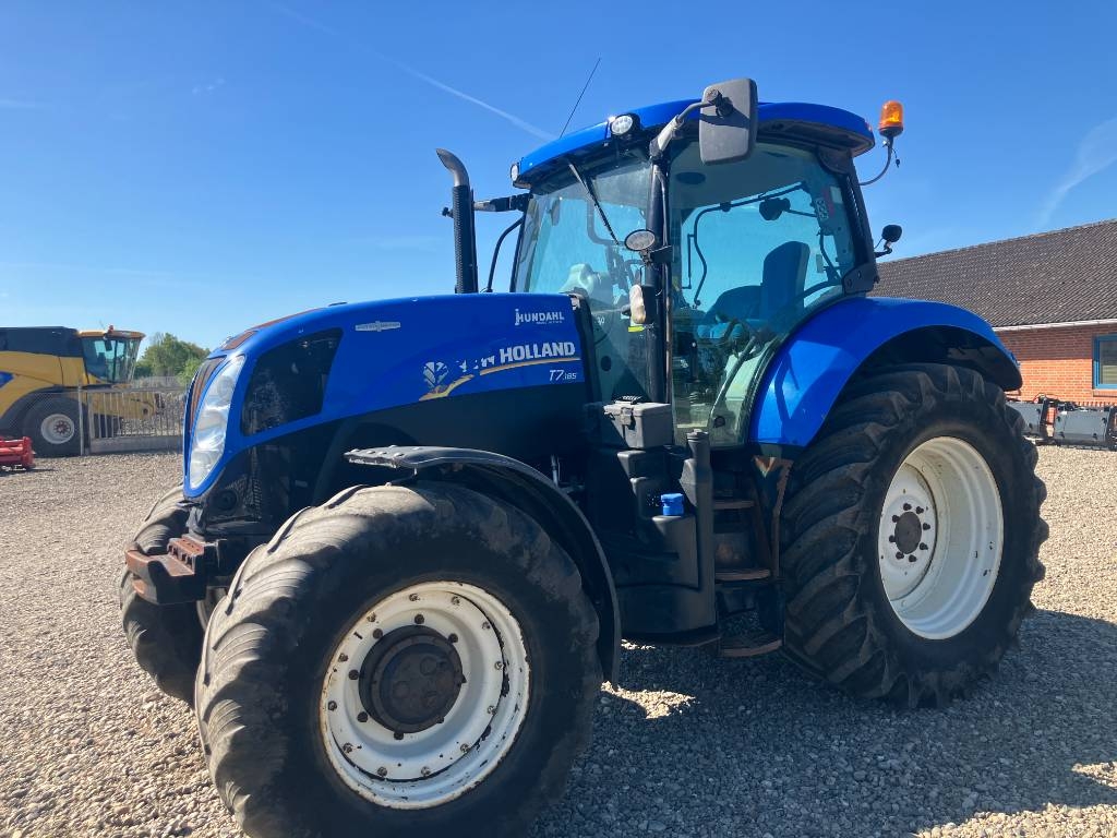 New Holland T 7.185 AC