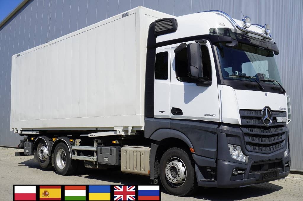 Mercedes-Benz Actros 2540 6×2 / 90 tho. km! / 5-seater cab!