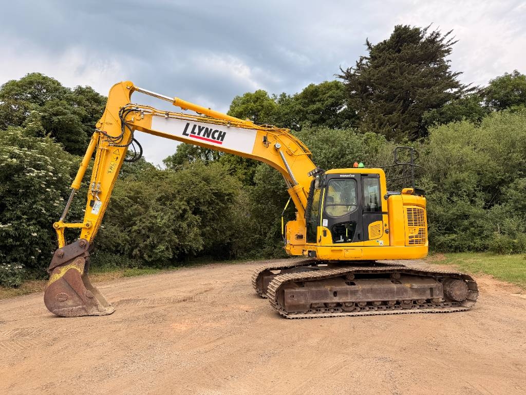 Komatsu PC 228 USLC-11E0 Zero Tail Swing Crawler Excavator