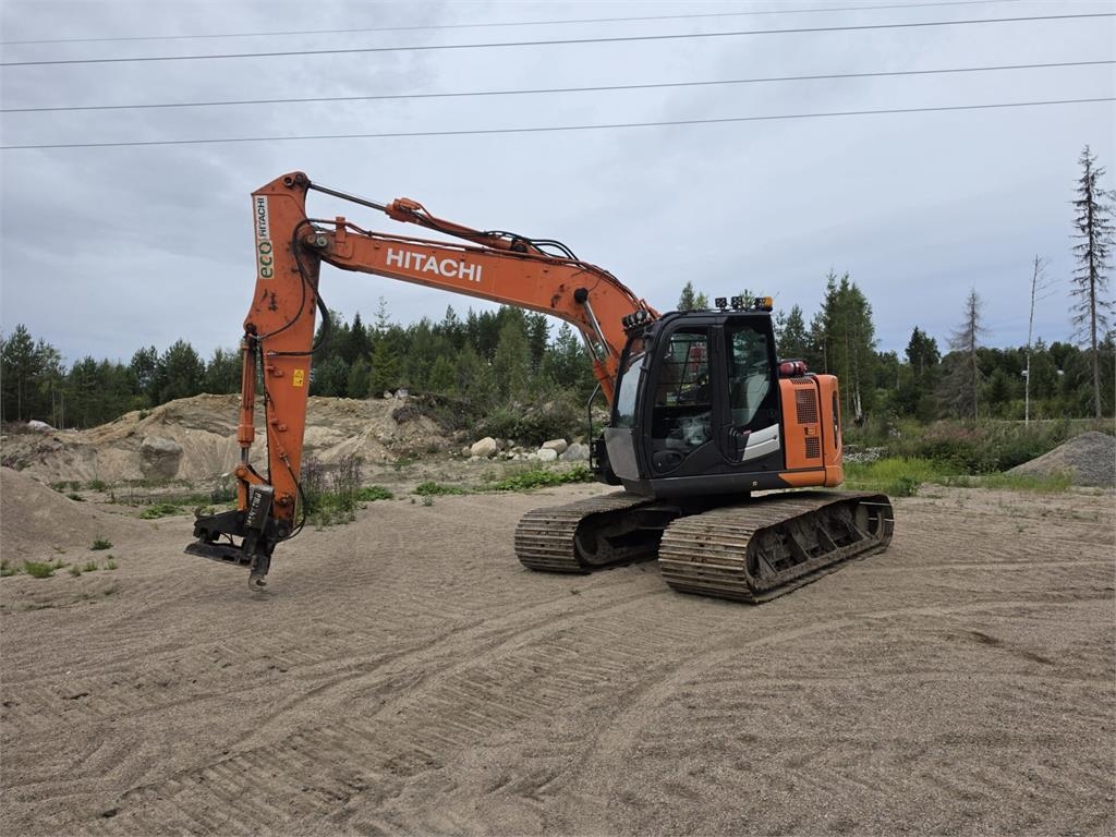 Hitachi Zaxis 135US