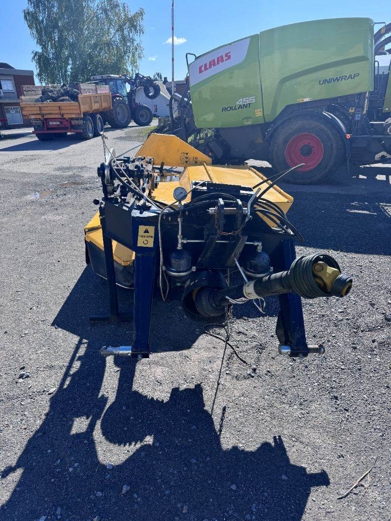 New Holland Disccutter 320P