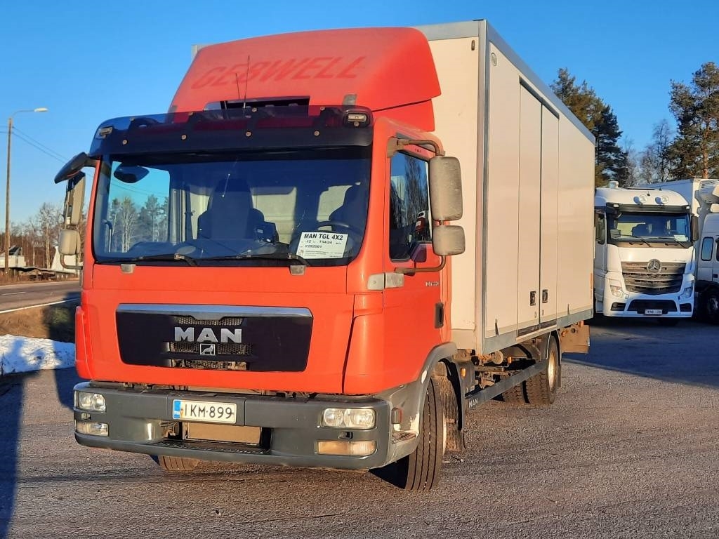 MAN TGL 12.220