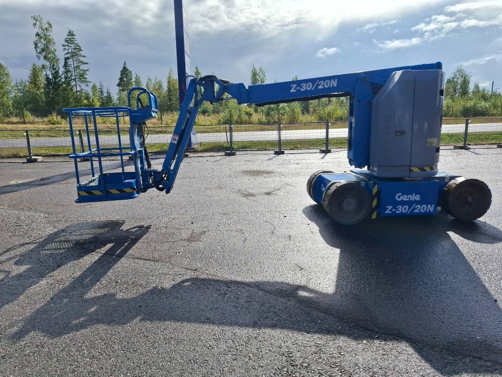 Nacelle articulée Genie Z 30/20 N — occasion 2008, 807 h