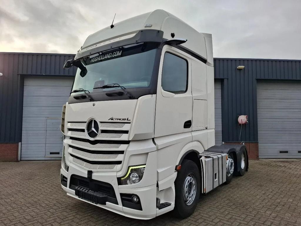 Mercedes-Benz Actros 2545 GIGASPACE 6X2 90007