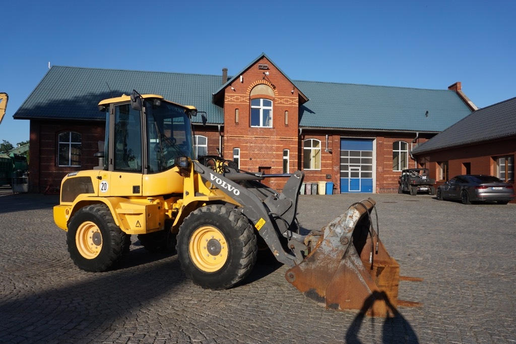 Volvo L 30 G