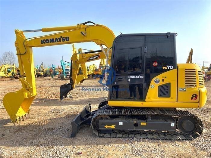 Komatsu PC 70-8