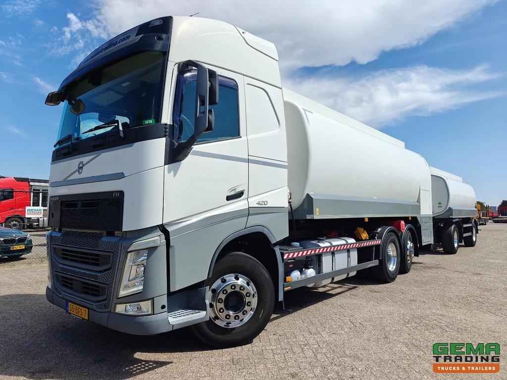 Volvo FH420 6x2/4 GlobeTrotter Euro6B - Tank 23,500L 7 C